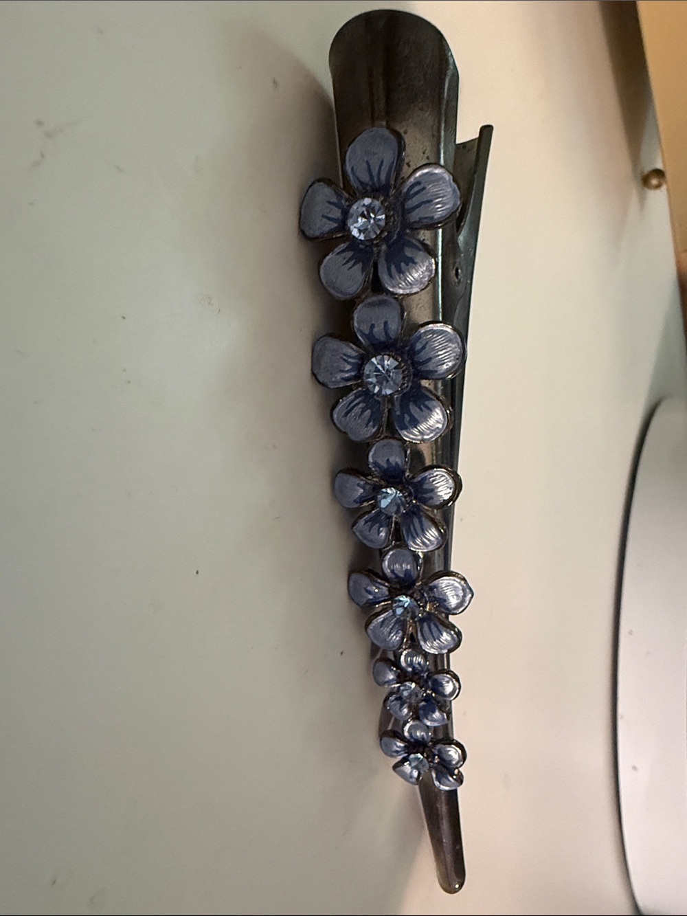 Vintage 90’s Floral Blue Enamel Rhinestone Hair Clip